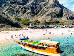 Janji yang Tak Dibayar: Potret Ketimpangan Relasi Warga Lokal dan Industri Wisata di Labuan Bajo