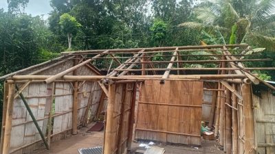 **Angin Kencang Terjang Desa Golo Mbu,Kec.Sano Nggoang, Satu Rumah Warga Dilaporkan Rusak Berat**