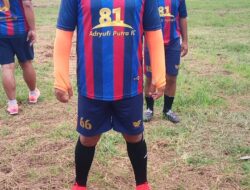 Siprianus Anjelo Pimpin ‘SINGA TUA FC’ dalam Laga Amal Pembangunan Gereja Paroki Reweng👇👇👇