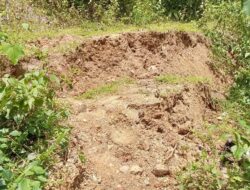 Terisolasi Akibat Longsor, Warga Dusun Tado, Desa Nampar Macing Desak Pemerintah Manggarai Barat Segera Bertindak